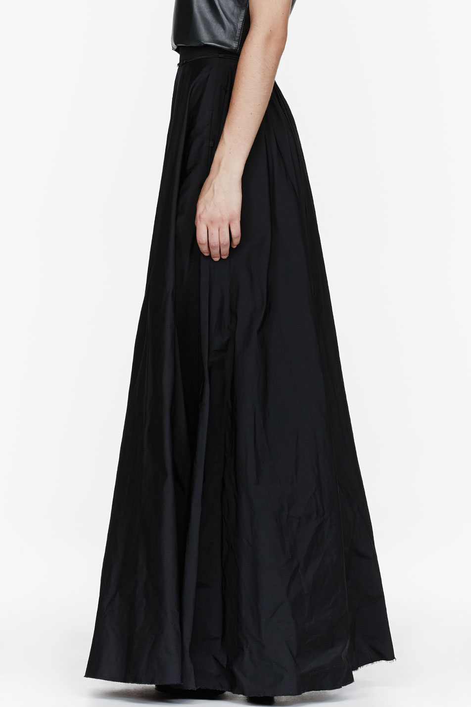 Full Length Black Circle Skirt Ficts