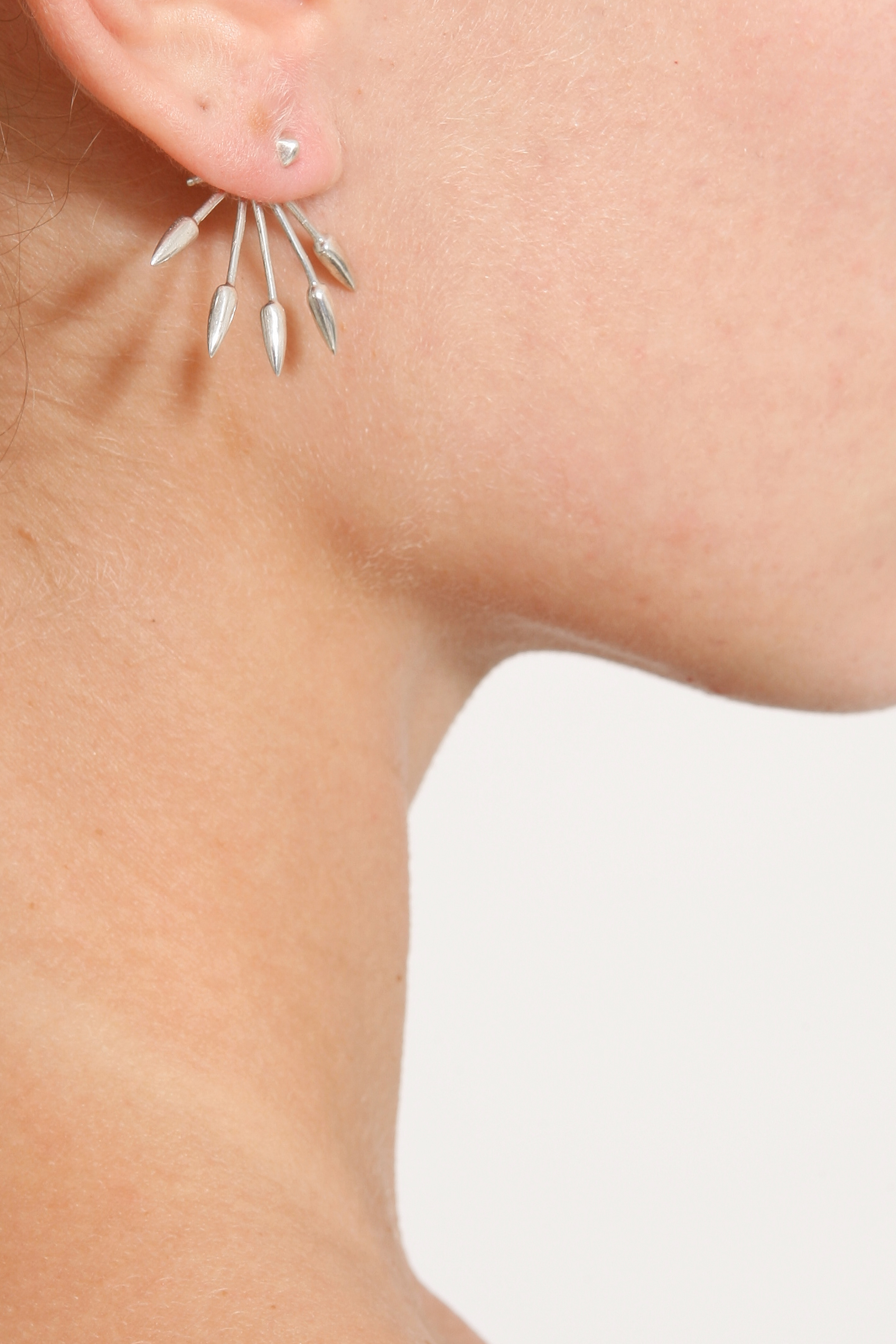 Lyst Pamela Love Five Spike Earrings In Metallic Gallery