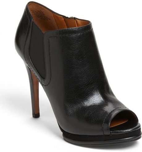 Nine West Sassy Peep Toe Bootie in Black | Lyst