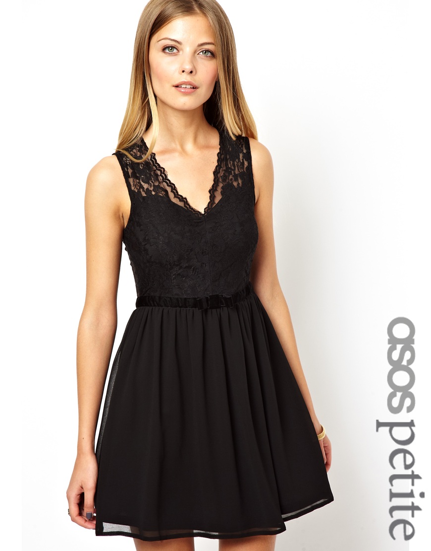 Lyst - Asos Scalloped Lace Skater Dress in Black