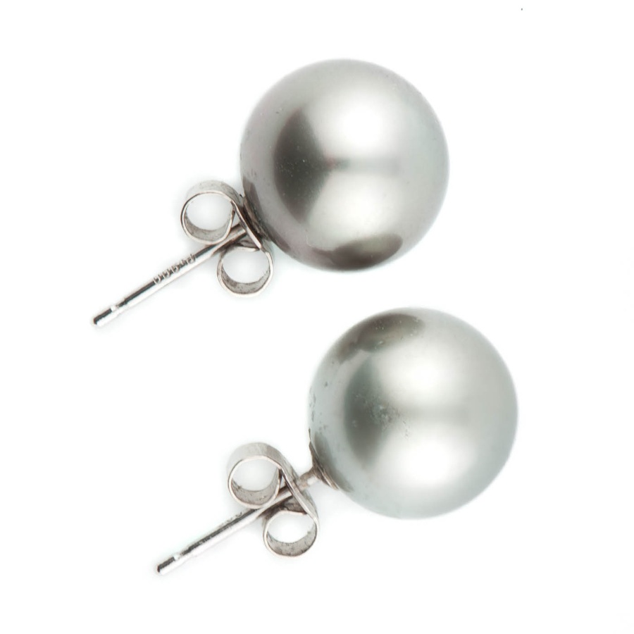 Lyst Black Co Uk Large Round Tahitian Pearl Studs Sold Out Gallery