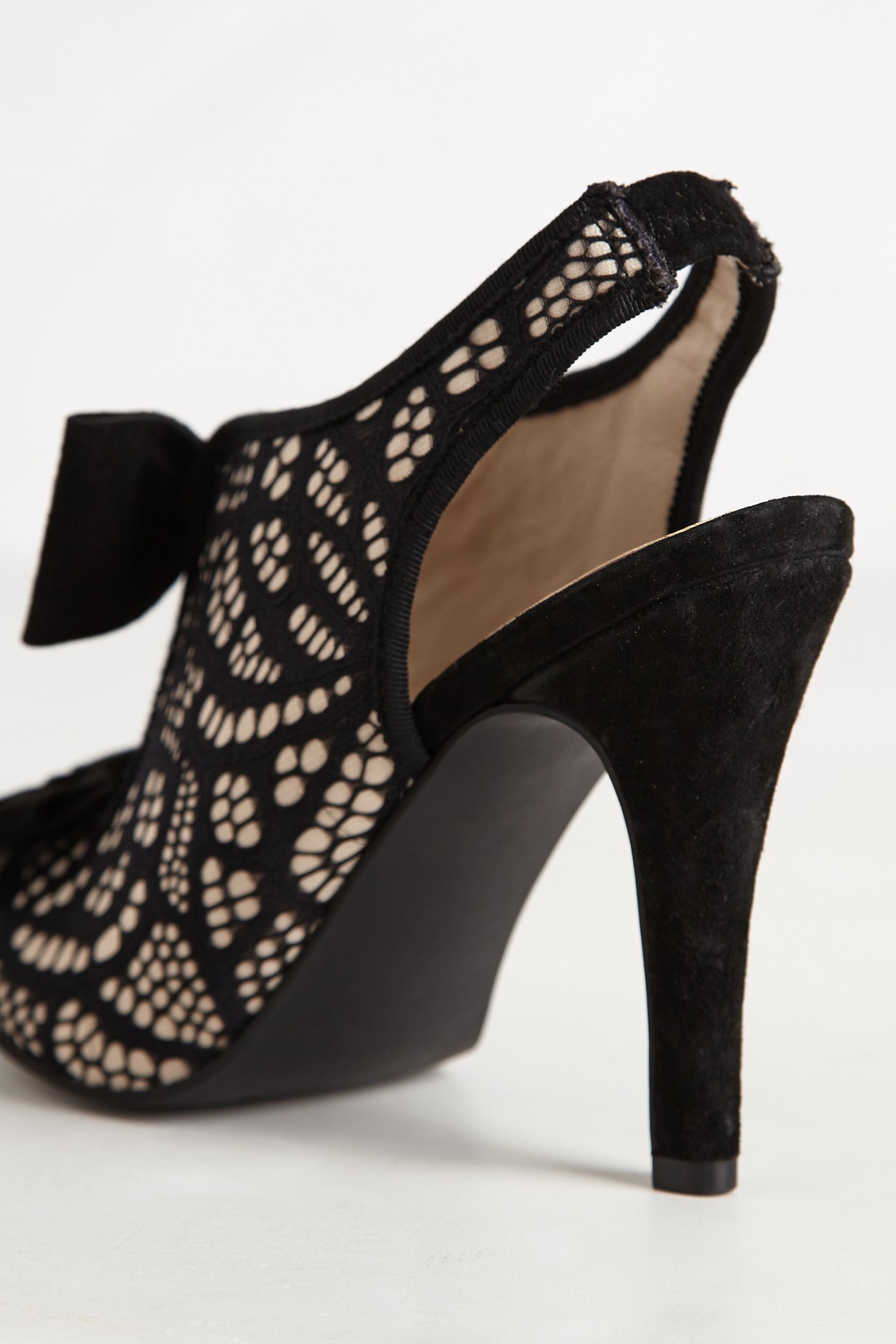 Seychelles Bobbin Lace Pumps in Black | Lyst