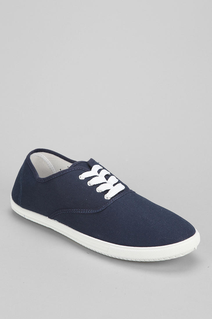 Lyst Urban outfitters Uo Canvas Plimsoll Sneaker in Blue for Men