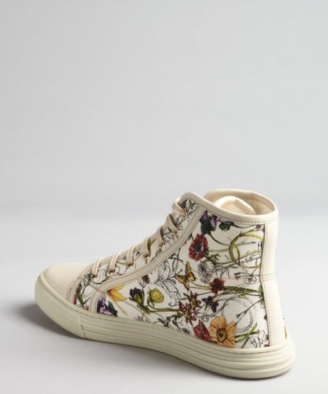 Gucci White Floral Print Canvas High Top Sneaker in Beige (white) | Lyst