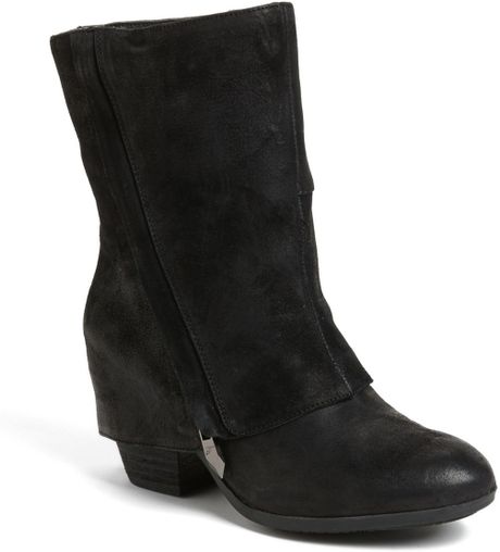 Fergie Cameo Boot in Black | Lyst