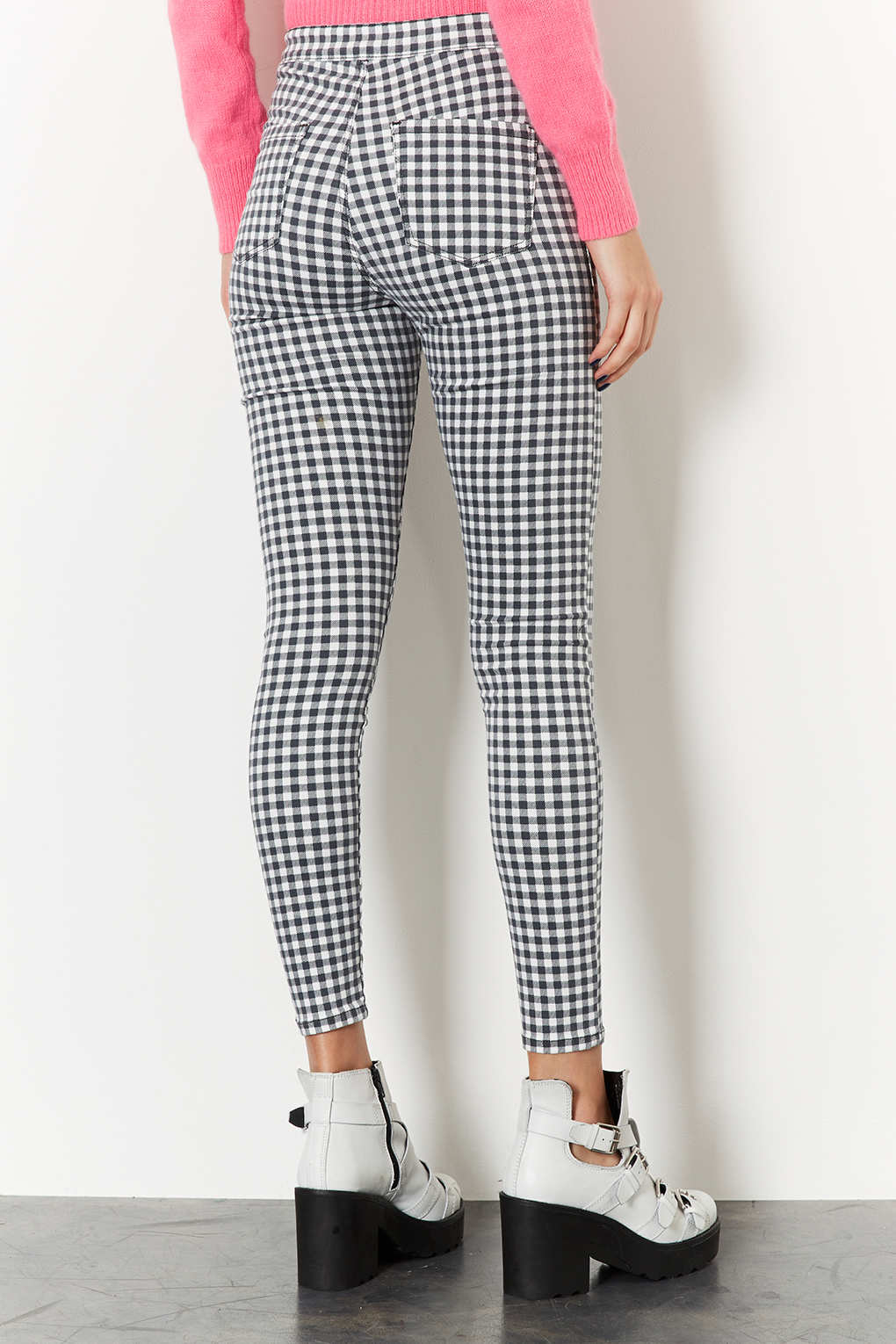 Lyst - Topshop Moto Gingham Print Joni Jeans in Black