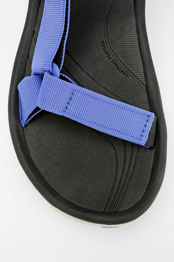 fitflop rebel outfitters