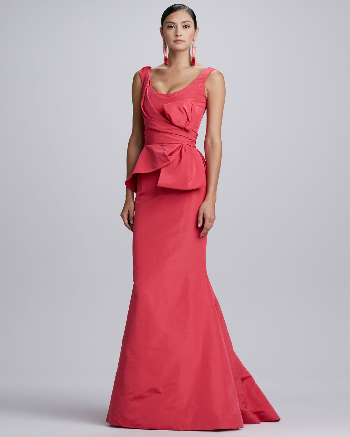 Oscar de la renta Sleeveless Bowwaist Gown Amaranth in Red | Lyst