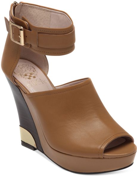 Vince Camuto Wiver Platform Wedge Sandals in Brown (Toast Nappa) | Lyst