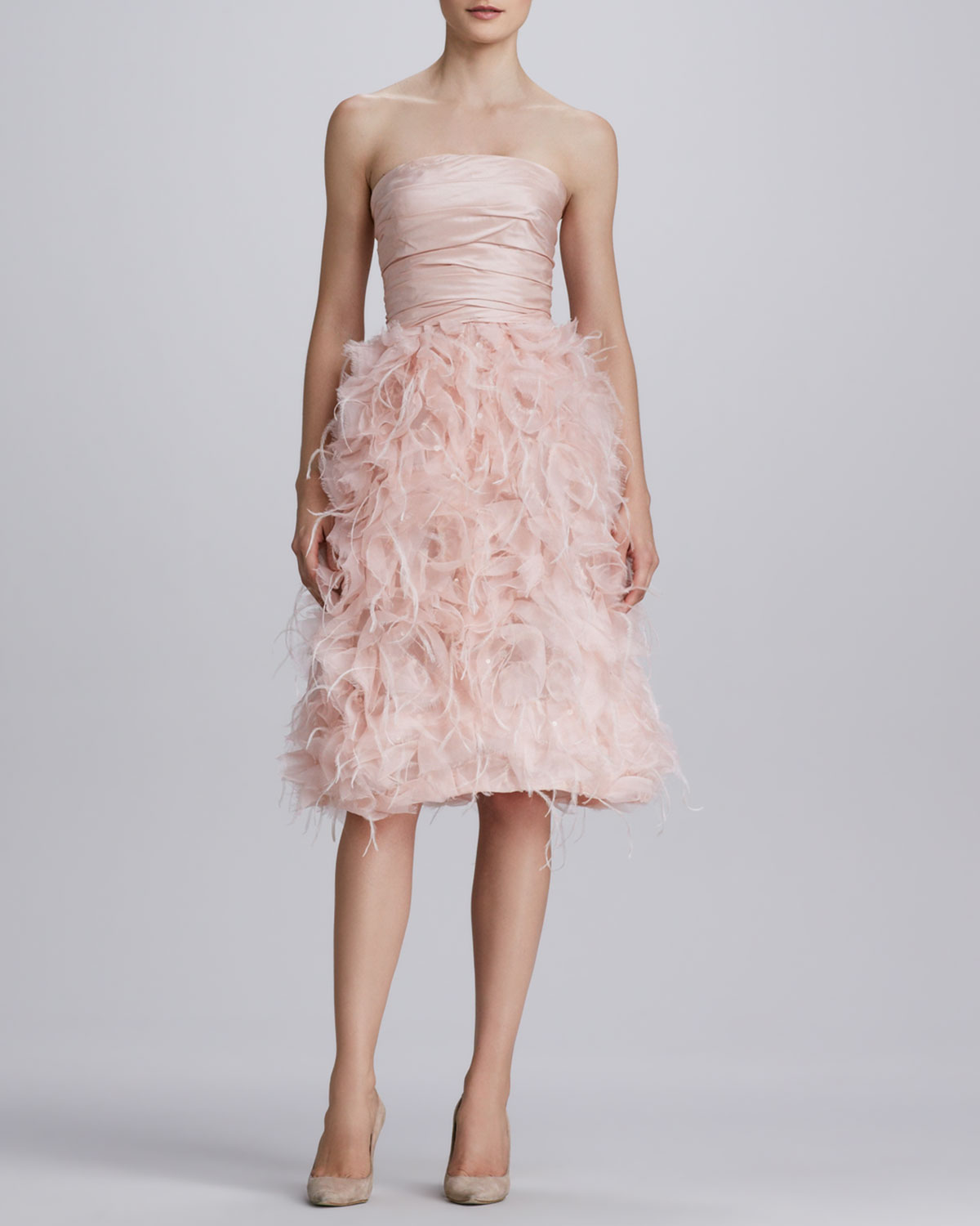 oscar de la renta feather gown