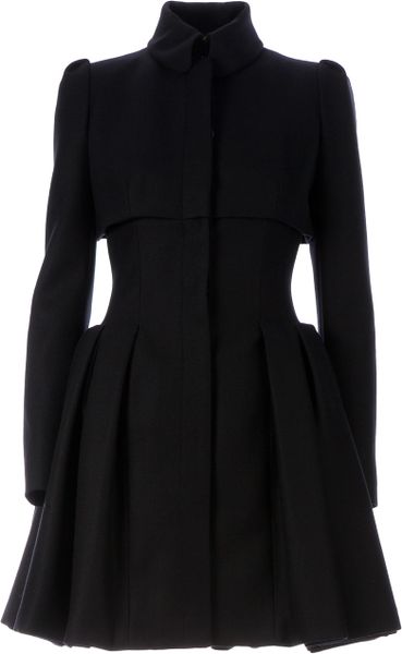 Alexander Mcqueen Flared Coat in Black | Lyst