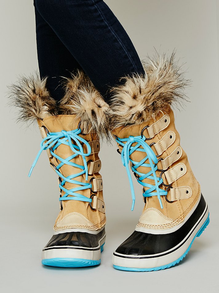zappos sorel joan of arc