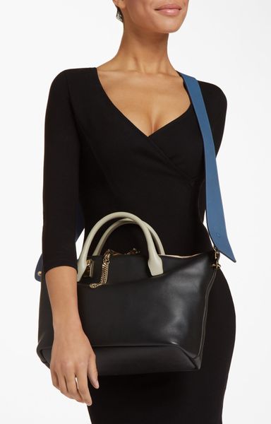 Baylee Medium Shoulder Bag \u2013 Shoulder Travel Bag  