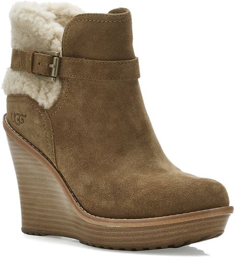 Ugg Anais Wedge Boot in Beige | Lyst
