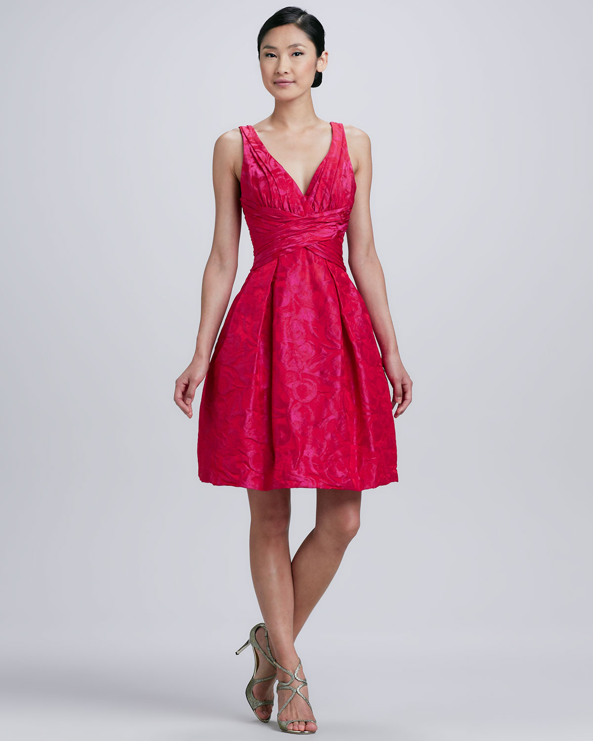 Lyst - Theia Sleeveless Vneck Jacquard Party Dress in Red