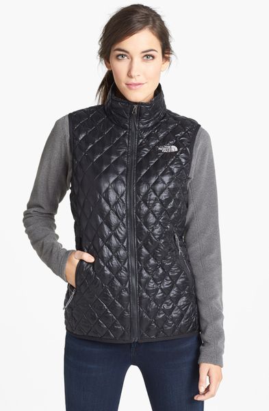 The North Face Thermoball Primaloft Vest in Black | Lyst