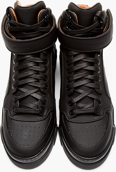 Givenchy Black Matte Leather High_top Tyson Sneakers in Black | Lyst
