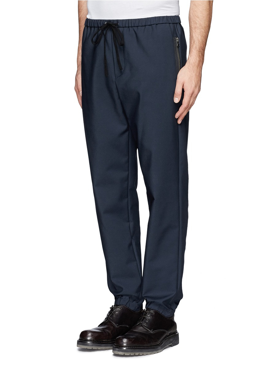 jogging pants with pockets