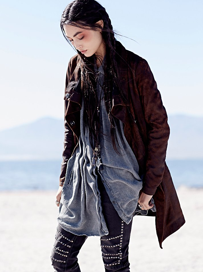Distressed Leather Jacket For Womens Modern Fashion Photo Distressed Leather Jacket For Womens