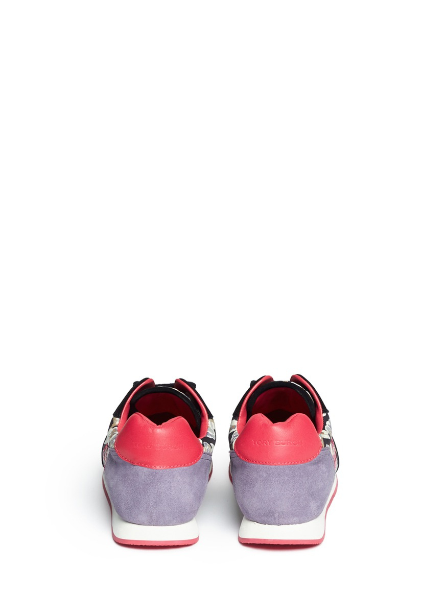 red tape trekking shoes