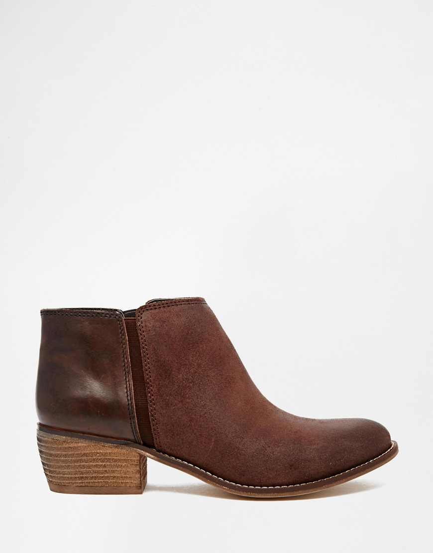 brown flat dress boots