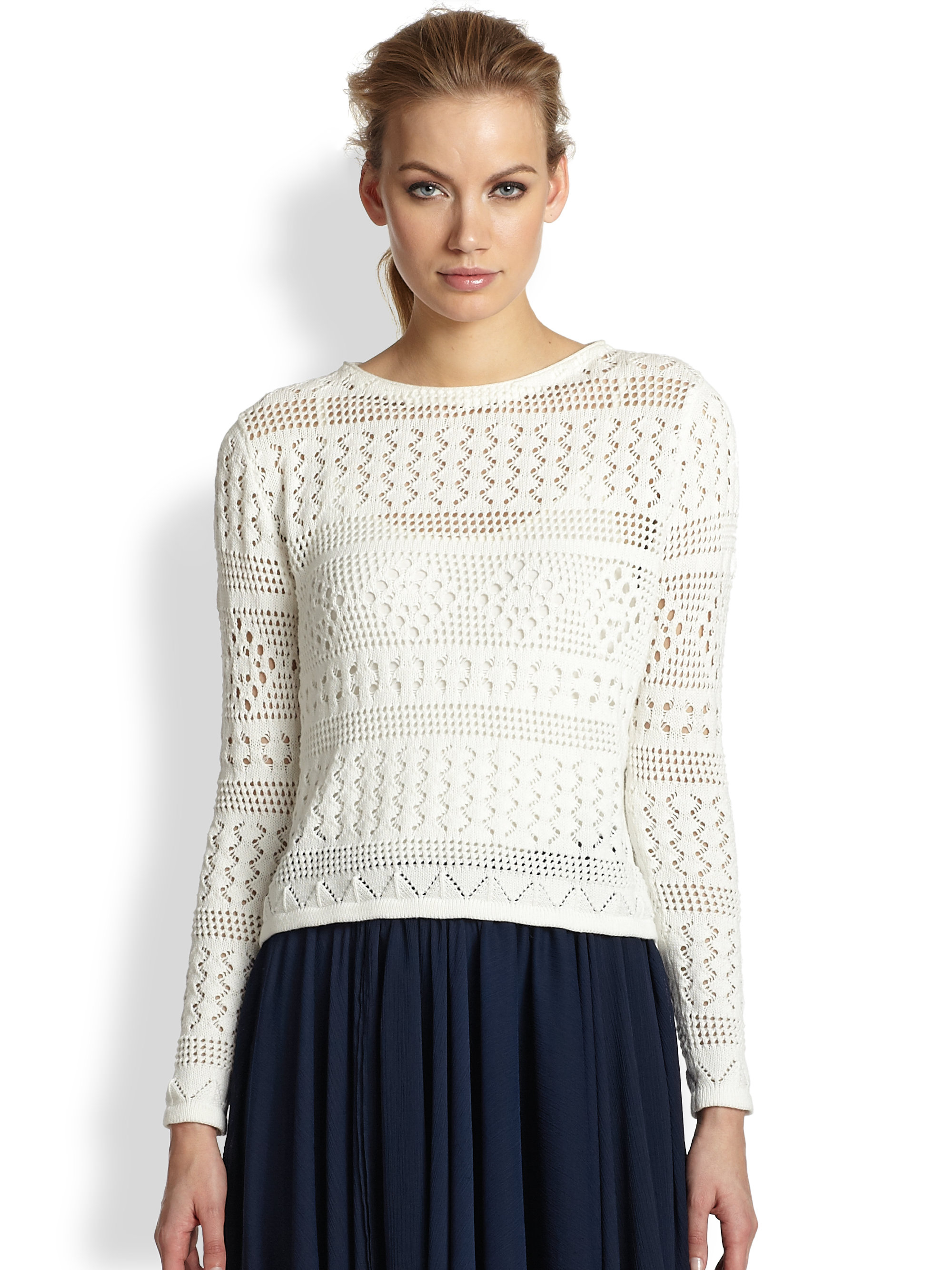 Alice + olivia Dorie Boxy Cropped Lace Sweater in White | Lyst