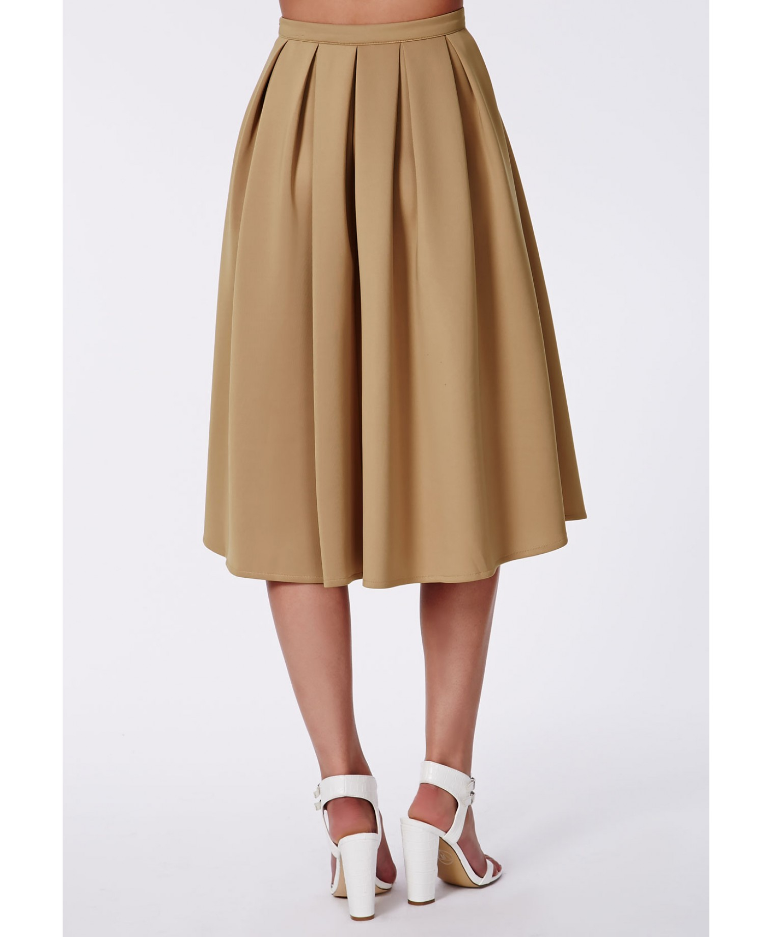 Missguided Auberta Pleated Midi Skirt Camel in Brown | Lyst