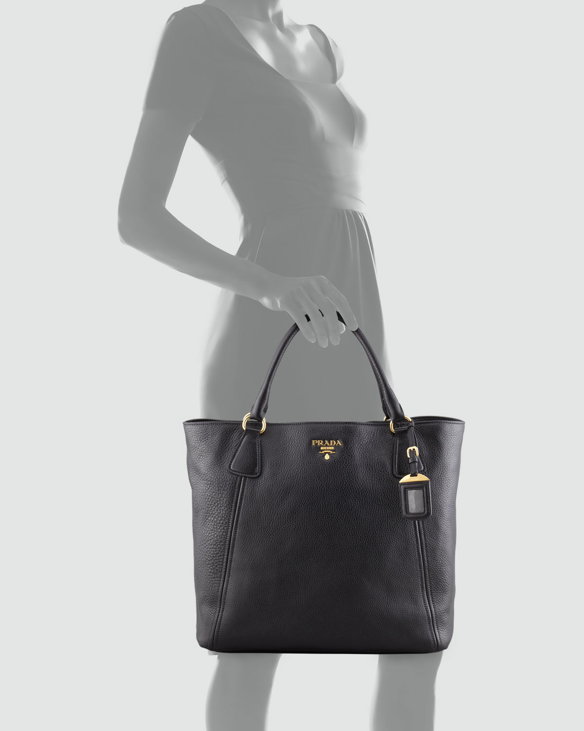Prada Daino Snaptop Tote Bag in Black | Lyst