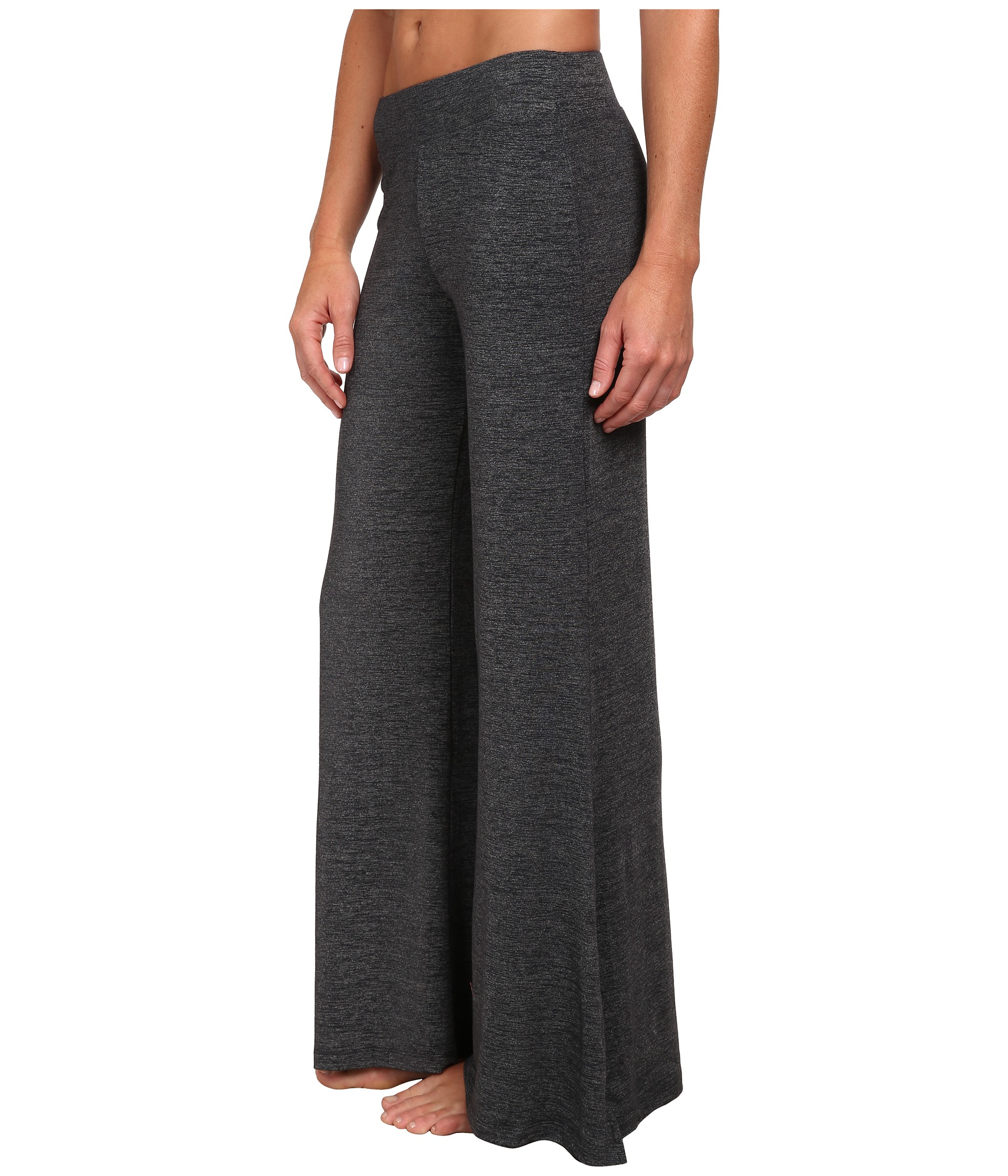 Beyond yoga Ankletie Pants in Gray Lyst