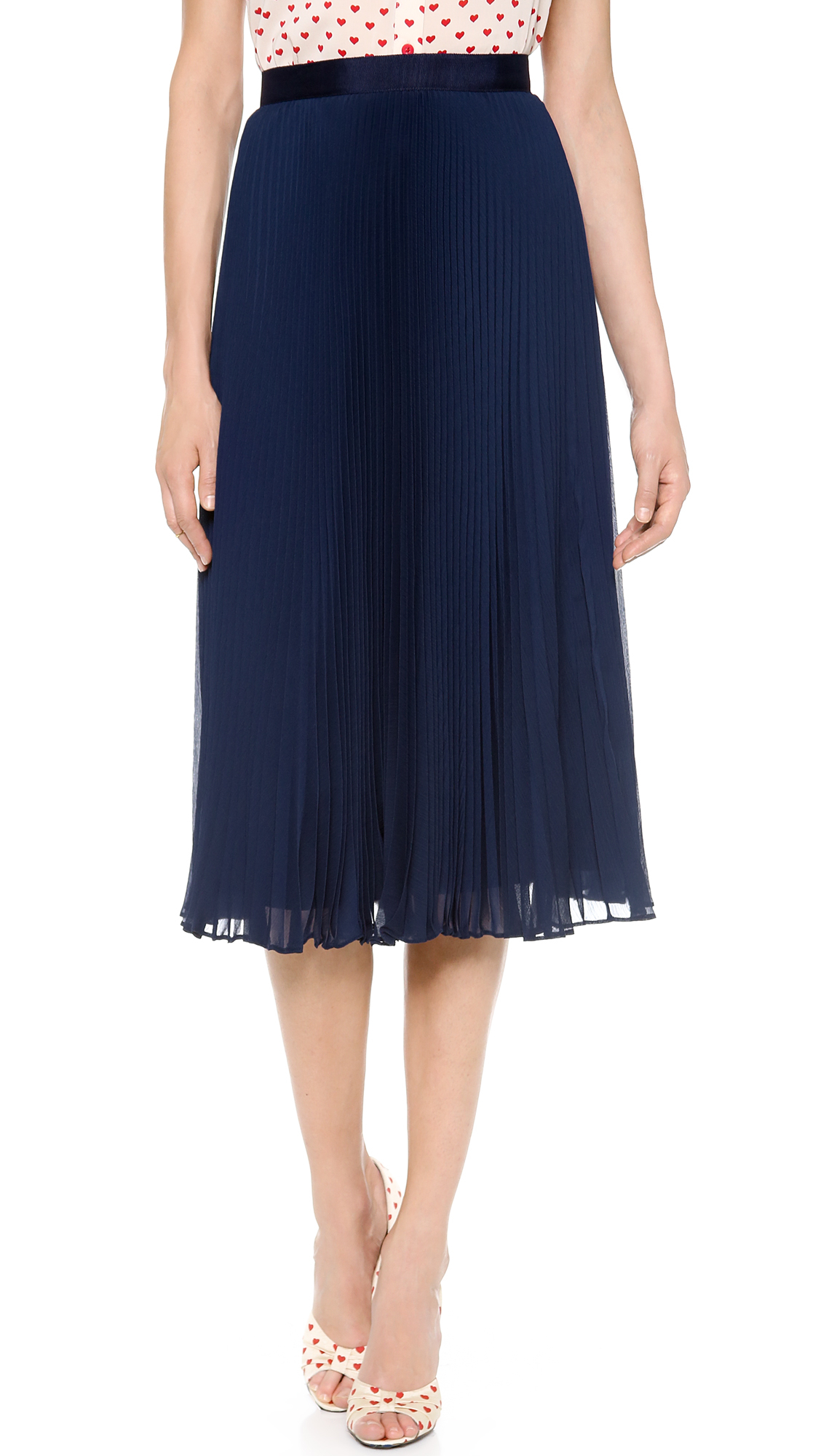 Alice + Olivia Alice + Olivia Pleated Midi Skirt - Navy in Blue (Navy ...