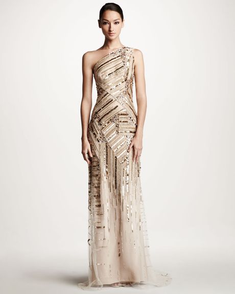 Carolina Herrera Embroidered Oneshoulder Gown in Gold (CHAMPAGNE) | Lyst