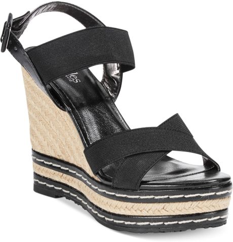 Charles By Charles David Thrice Platform Wedge Sandals in Black | Lyst