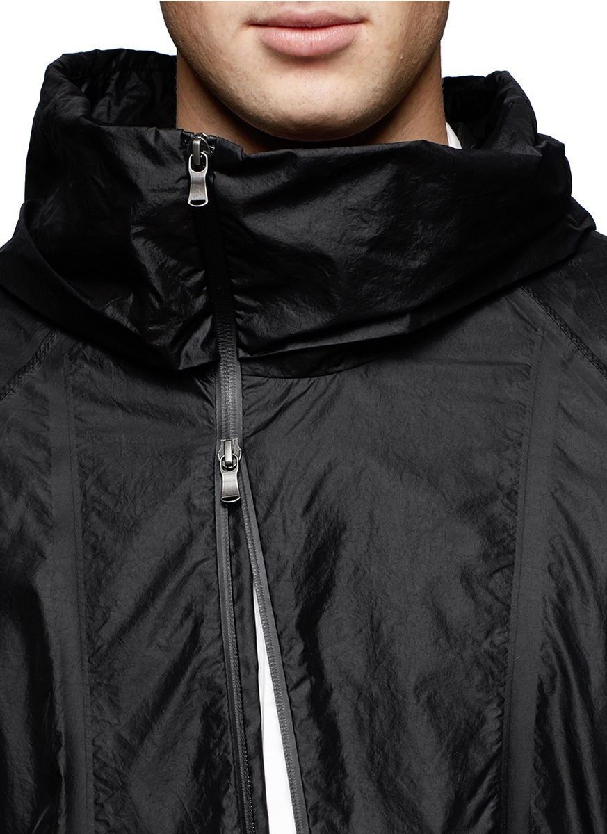 The viridi-anne Hooded Windbreaker Jacket in Black for Men | Lyst
