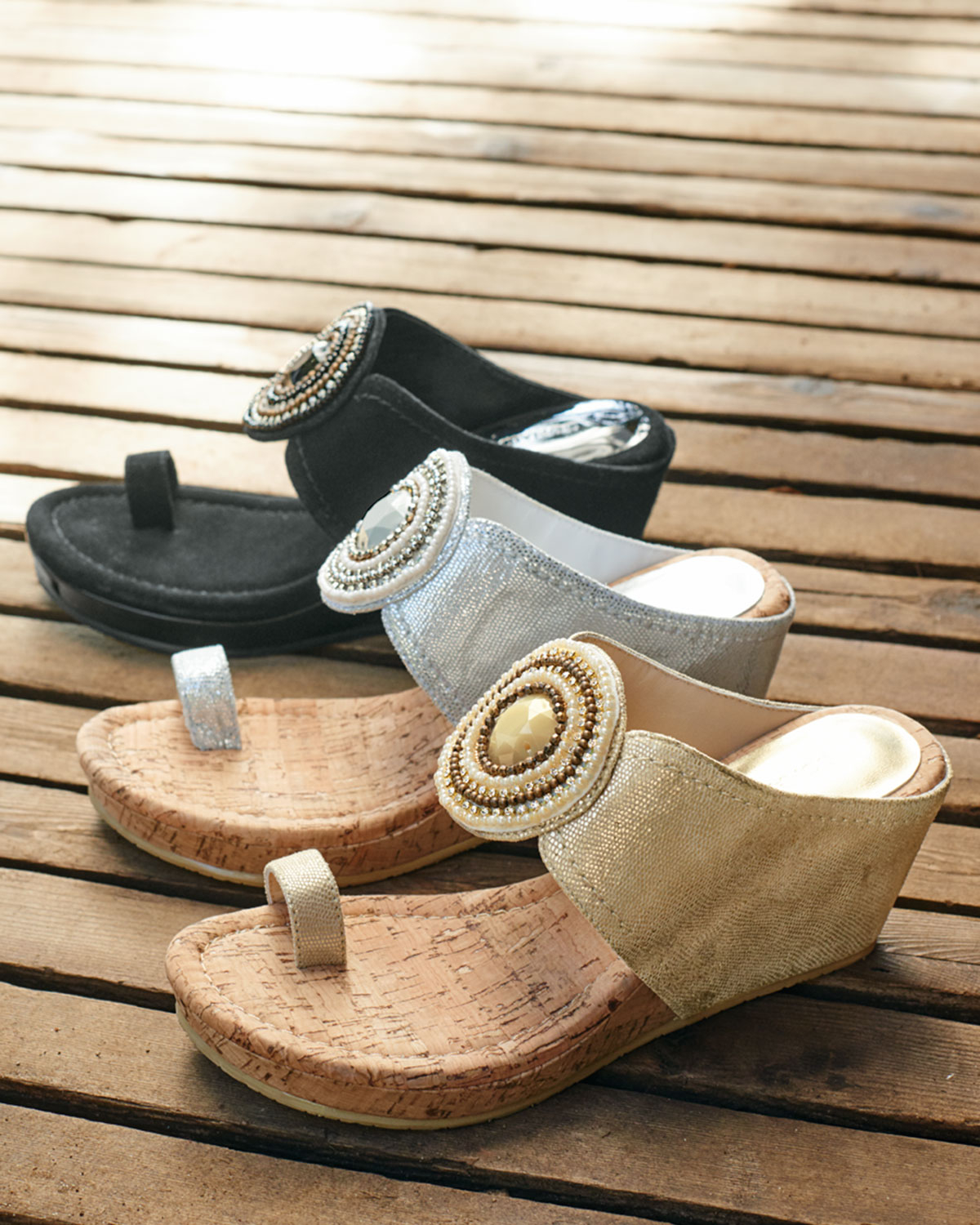 Donald j pliner Gaya Toe-Ring Wedge Sandal in White | Lyst