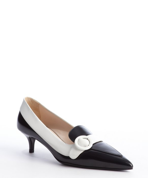 Prada Black And White Leather Pointed Toe Kitten Heel Pumps in Black | Lyst