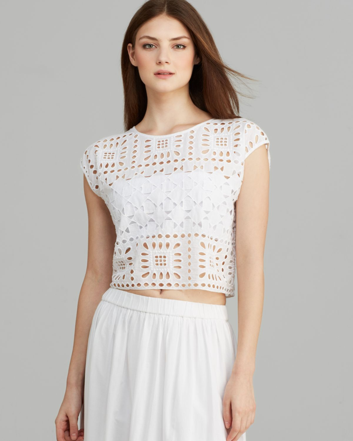 Two By Vince Camuto Cropped Eyelet Top in White (Ultra White) | Lyst