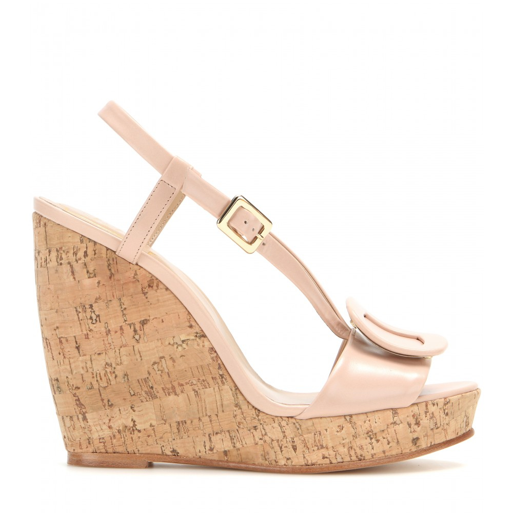 Lyst - Roger Vivier Leather Wedge Sandals in Natural