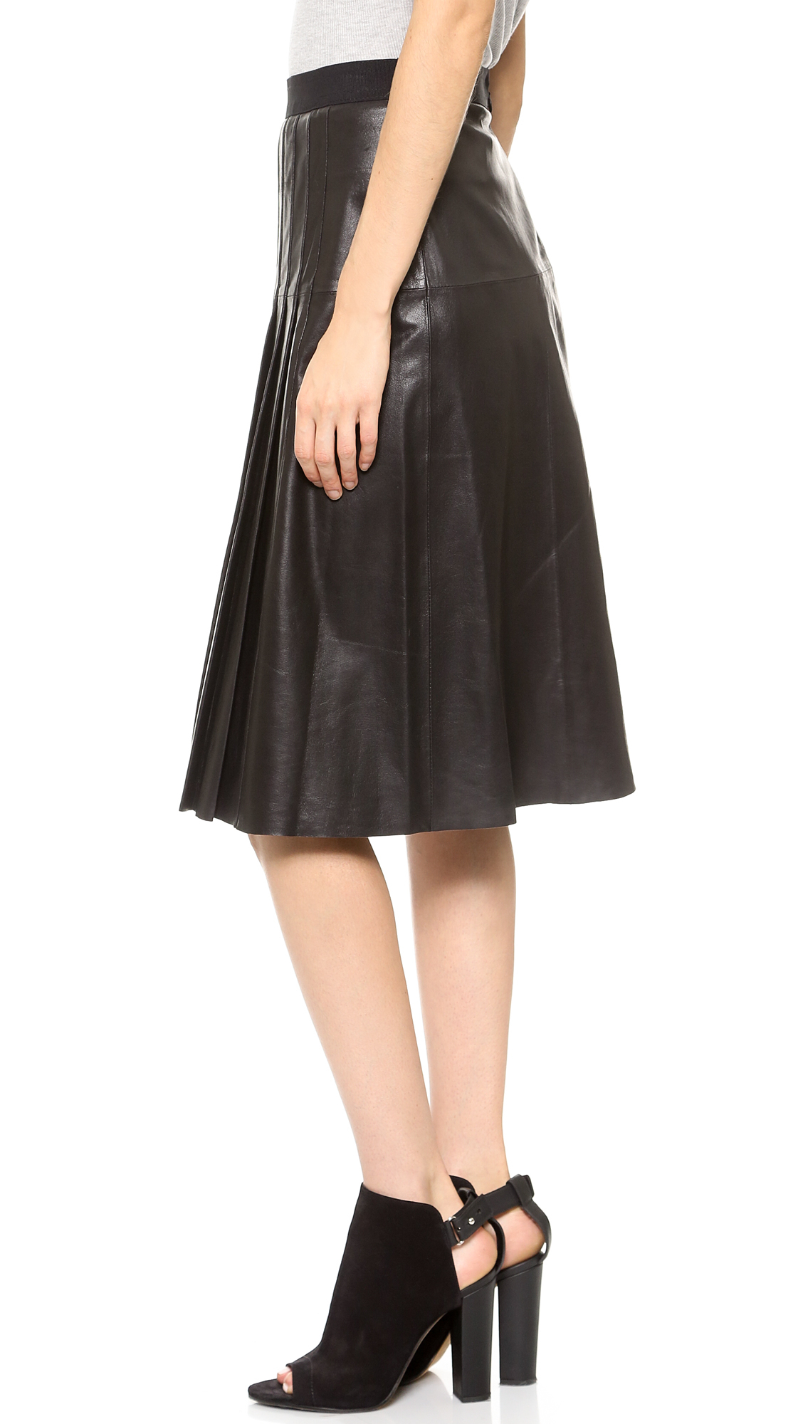 Vince Leather Pleated Skirt - Black in Black | Lyst
