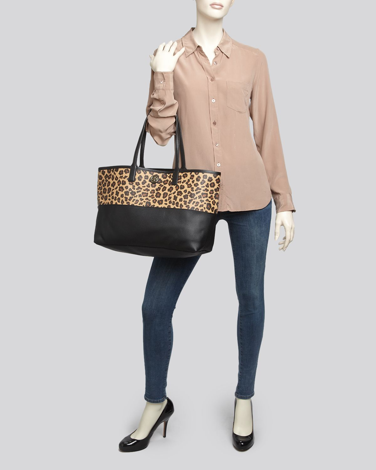 tory burch cheetah tote