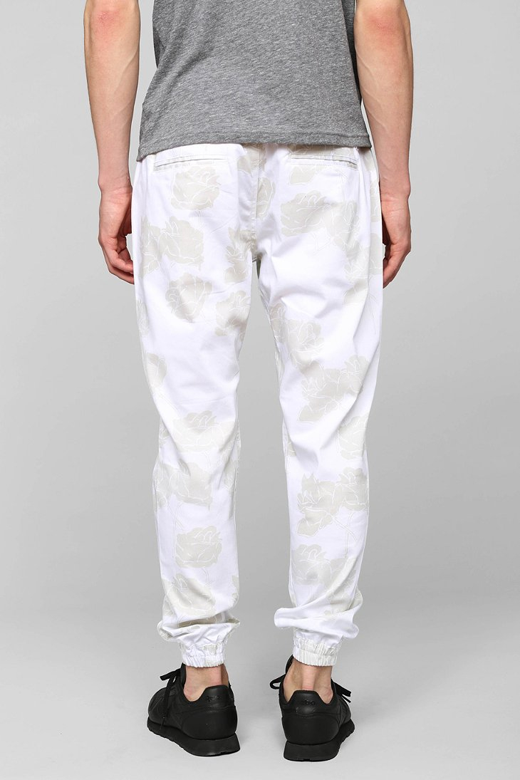 white jogger pants men