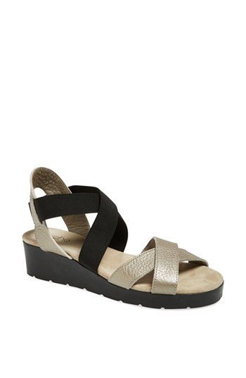 fitflop sneakers zing