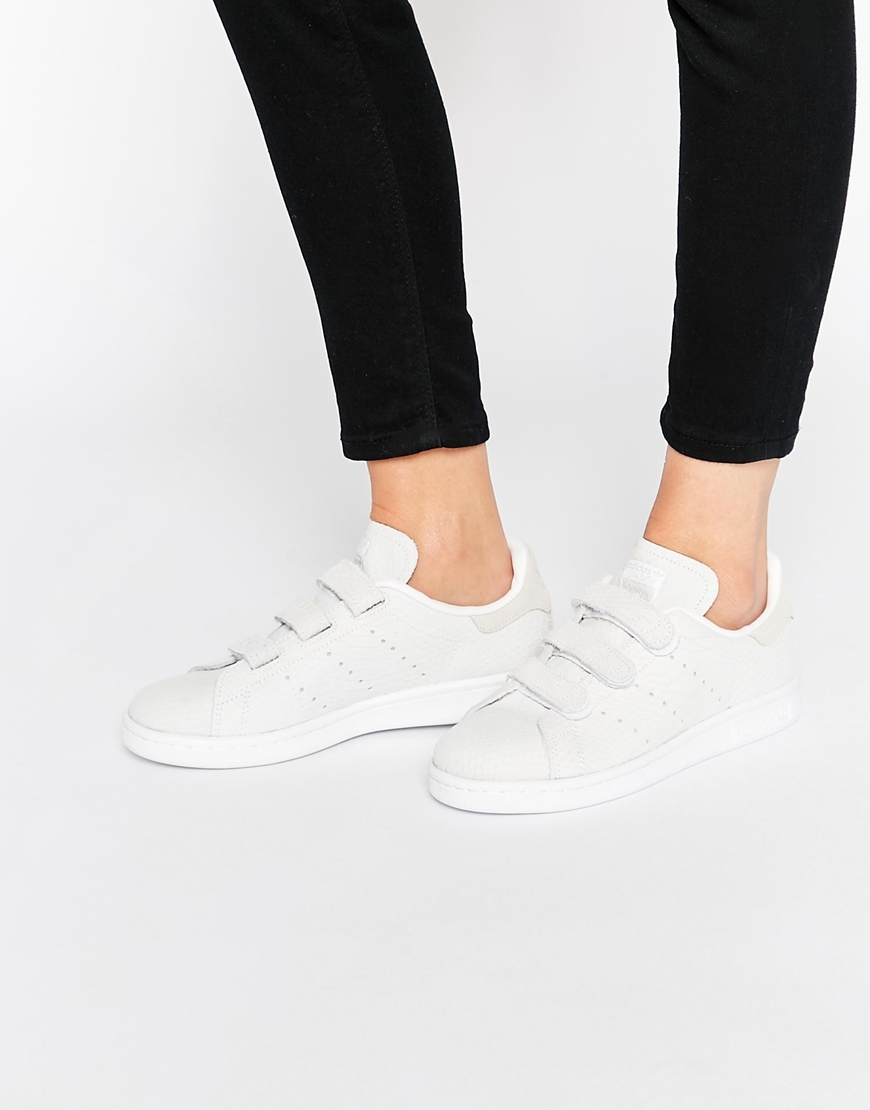 adidas superstar women black and white 