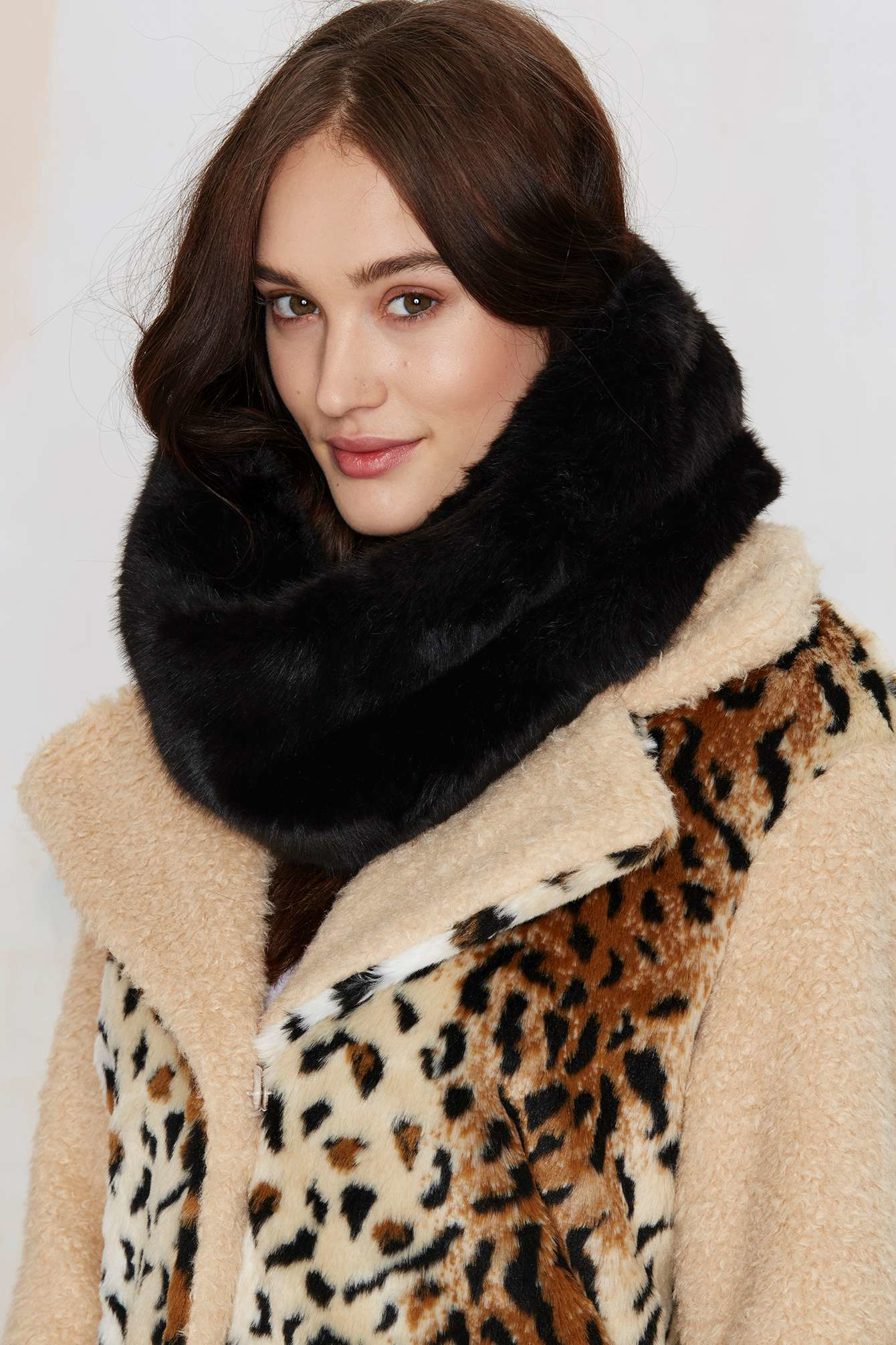 Fake fur neck scarves for women made in canada