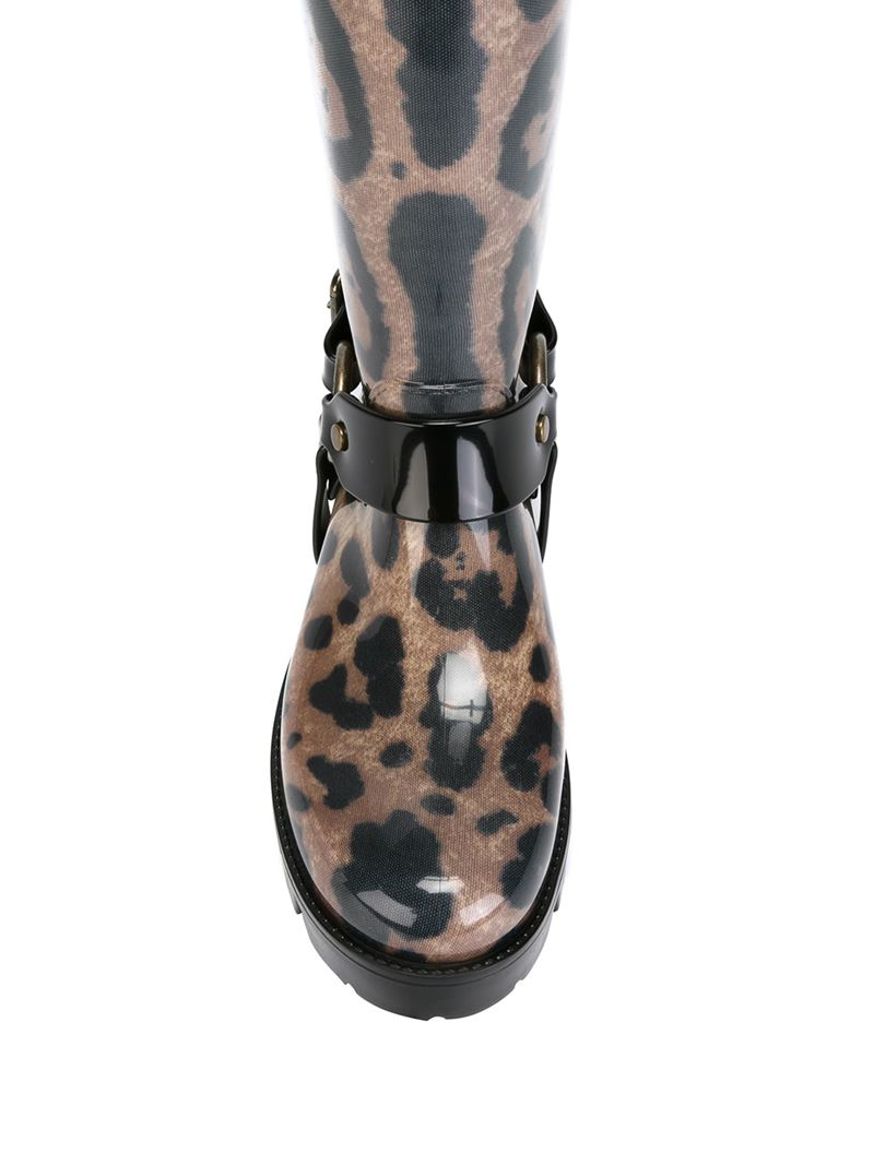 dolce and gabbana leopard print boots