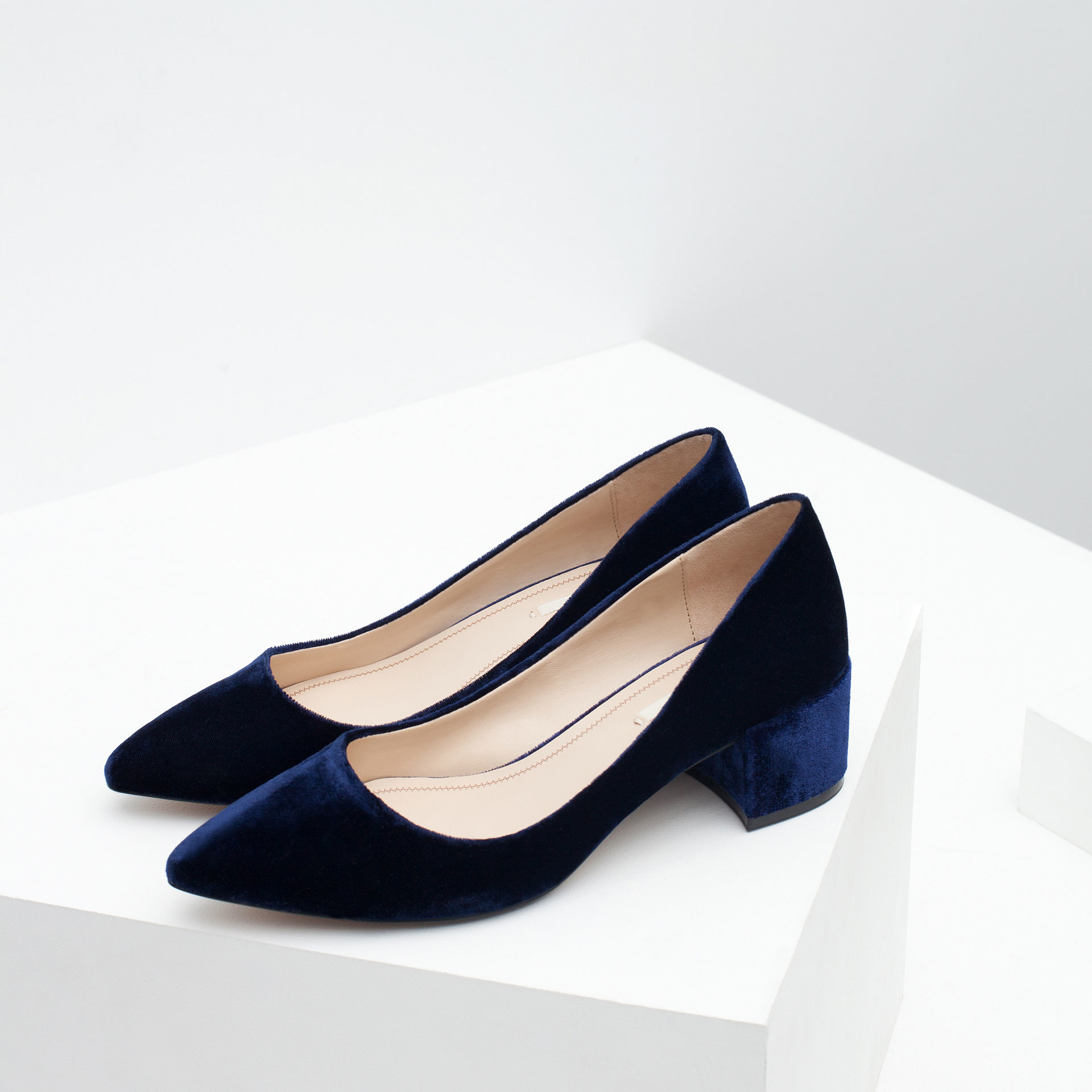 Zara Block Heel Velvet Shoes In Blue Lyst   Zara Blue Wide Heel Velvet Shoes Wide Heel Velvet Shoes Product 7 558892864 Normal 