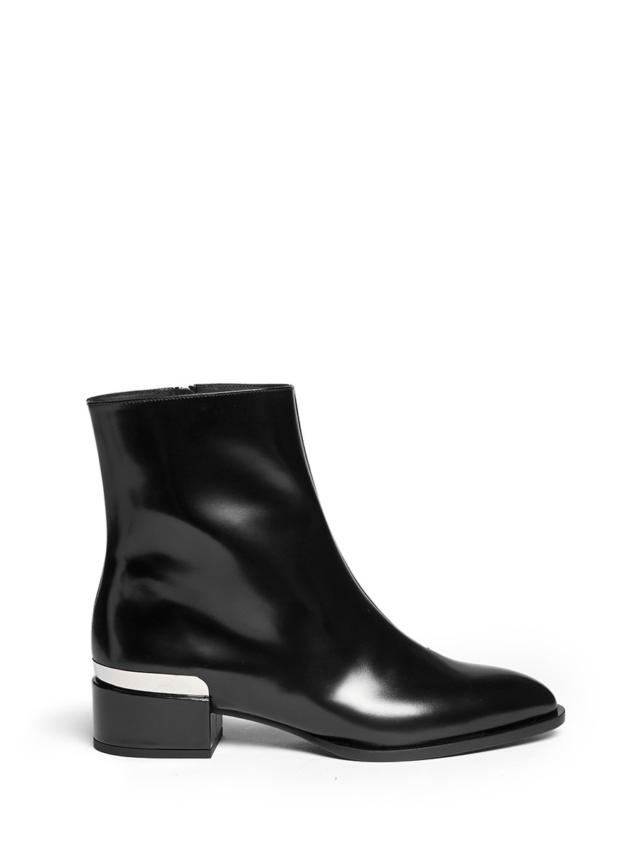 Vince 'yasmin' Metal Plate Leather Ankle Boots in Black | Lyst