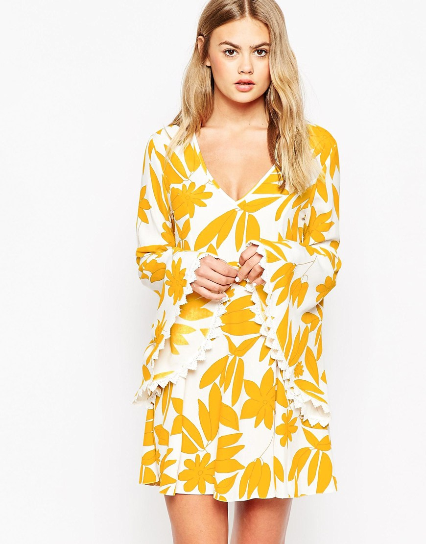 Lyst - Asos Dress With Fluted Sleeve In Retro Print in Yellow