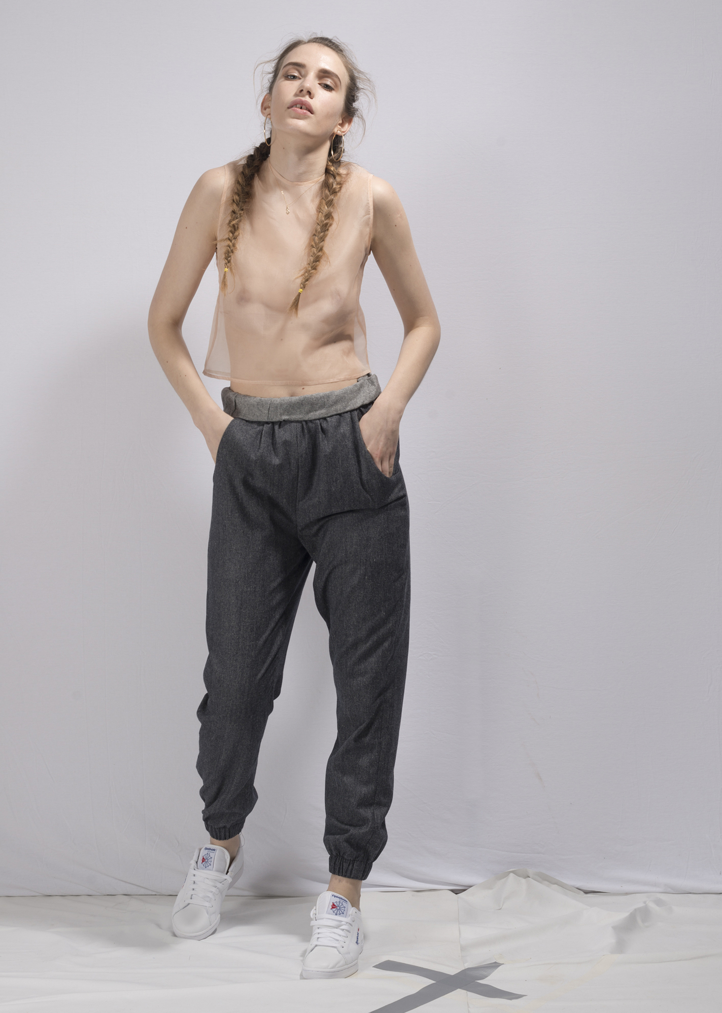 womens dark grey joggers