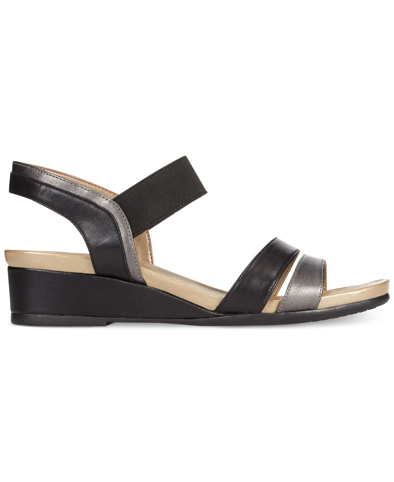 Easy spirit Bandra Wedge Sandals in Black | Lyst