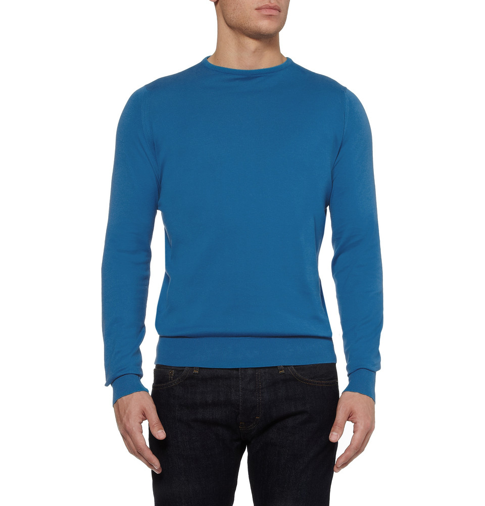 Shop by category John Smedley - Silver Sea Island Cotton Lyndhurst Pullover The iconic style Lyndhurst is a long sleeved, crew neck pullover in John Smedley’s Sea Island Cotton. Refined in style, Lyndhurst can be used as a key layer piece or worn singularly for a simple and sleek finish.